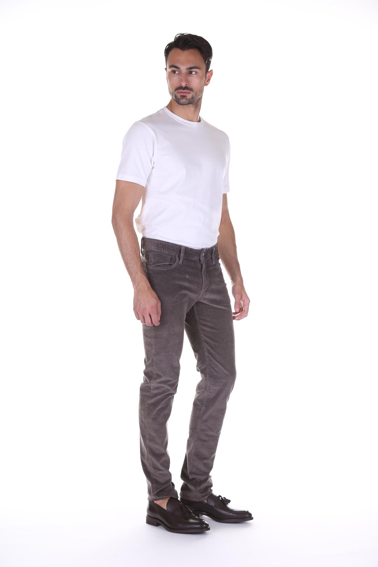 Sahft, Trousers